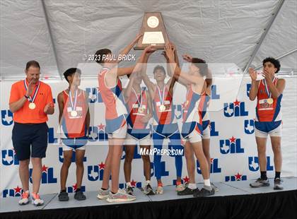 Thumbnail 3 in UIL Cross Country Finals (Medals) photogallery.