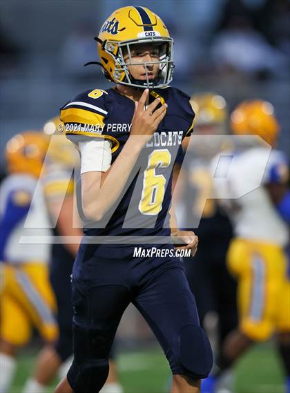 Thumbnail 1 in Cornell @ Shenango photogallery.