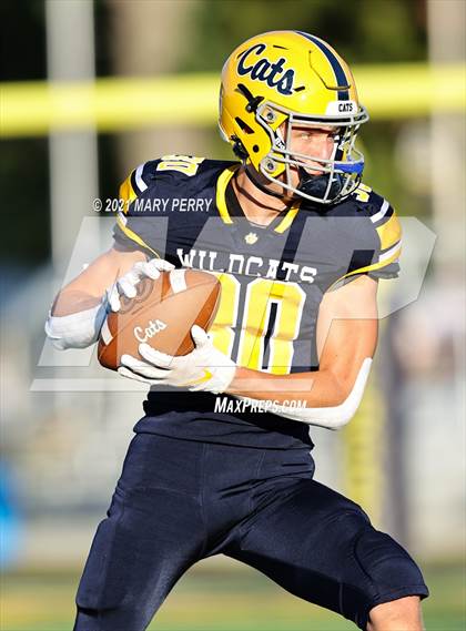 Thumbnail 3 in Cornell @ Shenango photogallery.