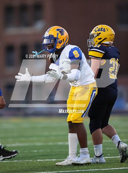 Thumbnail 3 in Cornell @ Shenango photogallery.