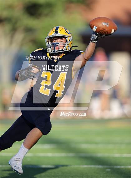 Thumbnail 2 in Cornell @ Shenango photogallery.