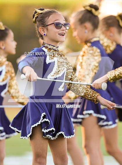Thumbnail 3 in Cornell @ Shenango photogallery.
