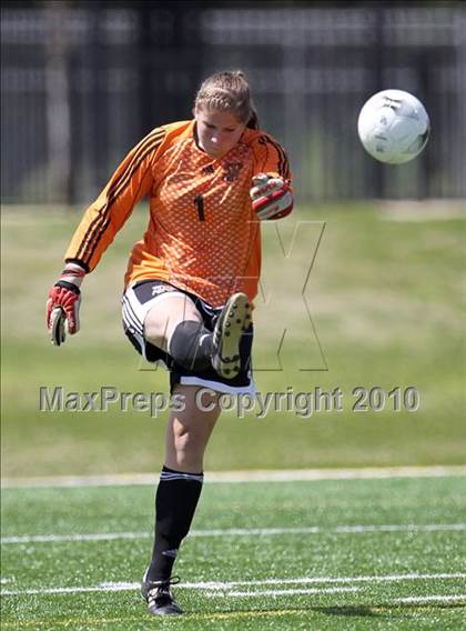 Thumbnail 1 in Westwood vs The Woodlands (Texas 5A Regional Final) photogallery.