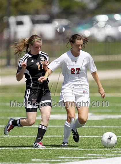 Thumbnail 3 in Westwood vs The Woodlands (Texas 5A Regional Final) photogallery.