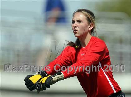 Thumbnail 3 in Westwood vs The Woodlands (Texas 5A Regional Final) photogallery.