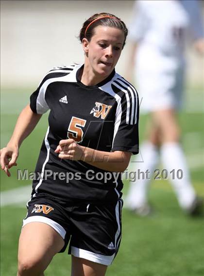 Thumbnail 2 in Westwood vs The Woodlands (Texas 5A Regional Final) photogallery.