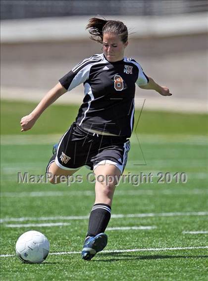 Thumbnail 2 in Westwood vs The Woodlands (Texas 5A Regional Final) photogallery.