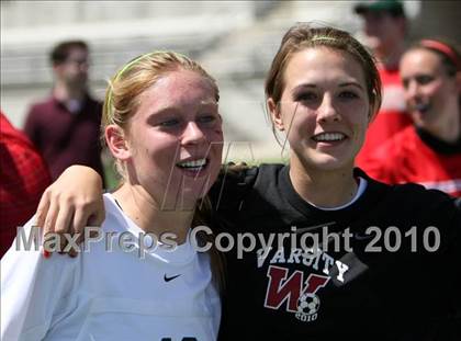 Thumbnail 1 in Westwood vs The Woodlands (Texas 5A Regional Final) photogallery.