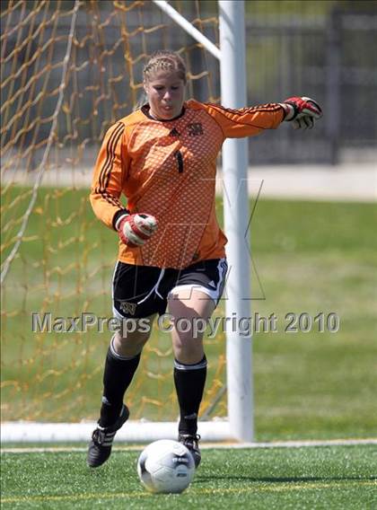 Thumbnail 3 in Westwood vs The Woodlands (Texas 5A Regional Final) photogallery.