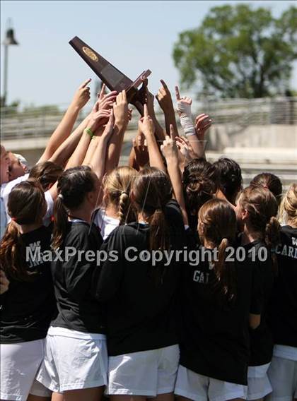 Thumbnail 1 in Westwood vs The Woodlands (Texas 5A Regional Final) photogallery.