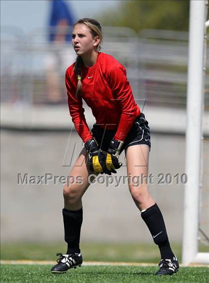 Thumbnail 1 in Westwood vs The Woodlands (Texas 5A Regional Final) photogallery.