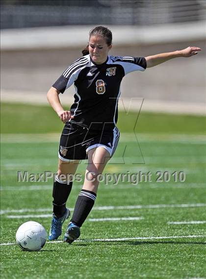 Thumbnail 1 in Westwood vs The Woodlands (Texas 5A Regional Final) photogallery.