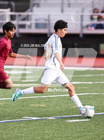 Thumbnail 3 in Newark Memorial @ Menlo-Atherton photogallery.