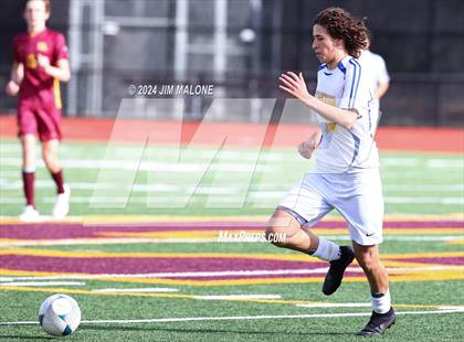 Thumbnail 2 in Newark Memorial @ Menlo-Atherton photogallery.