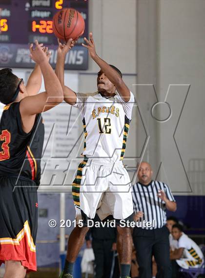 Thumbnail 3 in Eisenhower vs. Hawthorne (St. Hope Elite Classic) photogallery.