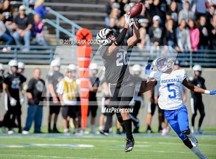 Thumbnail 2 in Grandview vs. Rockdale (UIL 3A D1 Bi-District) photogallery.