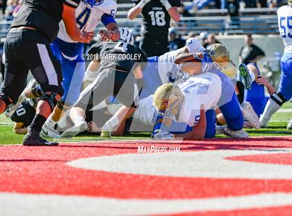 Thumbnail 1 in Grandview vs. Rockdale (UIL 3A D1 Bi-District) photogallery.
