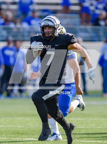 Thumbnail 1 in Grandview vs. Rockdale (UIL 3A D1 Bi-District) photogallery.