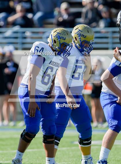 Thumbnail 1 in Grandview vs. Rockdale (UIL 3A D1 Bi-District) photogallery.
