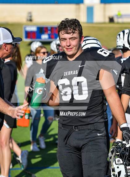 Thumbnail 3 in Grandview vs. Rockdale (UIL 3A D1 Bi-District) photogallery.