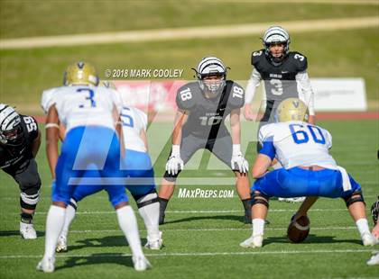 Thumbnail 3 in Grandview vs. Rockdale (UIL 3A D1 Bi-District) photogallery.