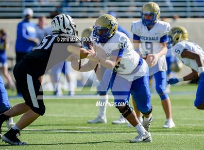 Thumbnail 2 in Grandview vs. Rockdale (UIL 3A D1 Bi-District) photogallery.