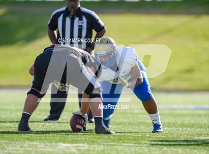 Thumbnail 2 in Grandview vs. Rockdale (UIL 3A D1 Bi-District) photogallery.