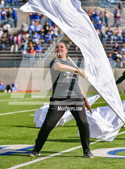 Thumbnail 2 in Grandview vs. Rockdale (UIL 3A D1 Bi-District) photogallery.