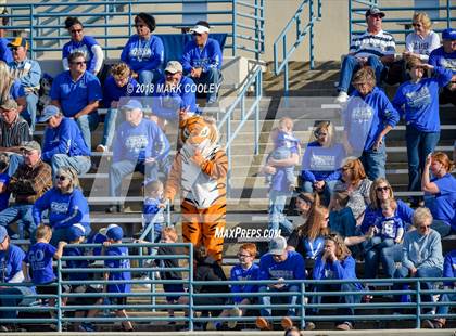 Thumbnail 2 in Grandview vs. Rockdale (UIL 3A D1 Bi-District) photogallery.