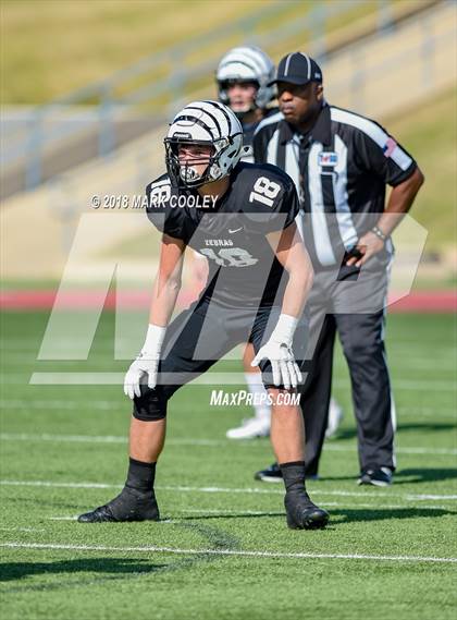 Thumbnail 1 in Grandview vs. Rockdale (UIL 3A D1 Bi-District) photogallery.