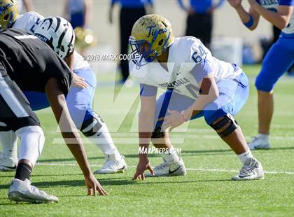 Thumbnail 2 in Grandview vs. Rockdale (UIL 3A D1 Bi-District) photogallery.