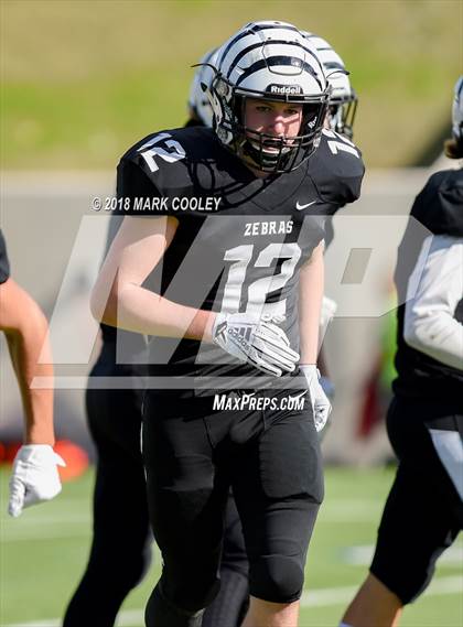 Thumbnail 2 in Grandview vs. Rockdale (UIL 3A D1 Bi-District) photogallery.