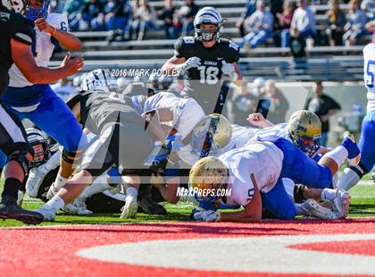 Thumbnail 3 in Grandview vs. Rockdale (UIL 3A D1 Bi-District) photogallery.