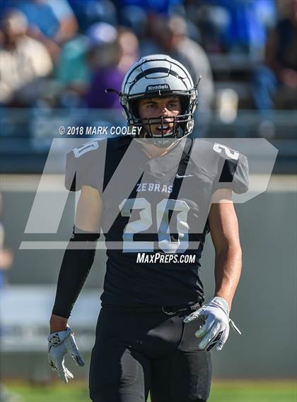 Thumbnail 2 in Grandview vs. Rockdale (UIL 3A D1 Bi-District) photogallery.