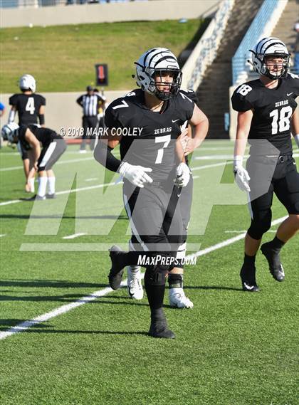 Thumbnail 1 in Grandview vs. Rockdale (UIL 3A D1 Bi-District) photogallery.