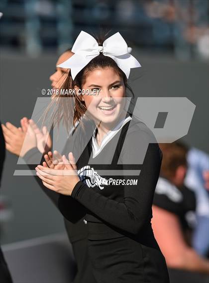 Thumbnail 3 in Grandview vs. Rockdale (UIL 3A D1 Bi-District) photogallery.