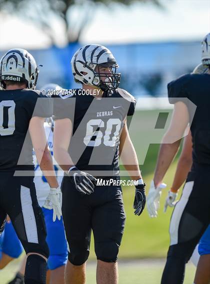 Thumbnail 3 in Grandview vs. Rockdale (UIL 3A D1 Bi-District) photogallery.