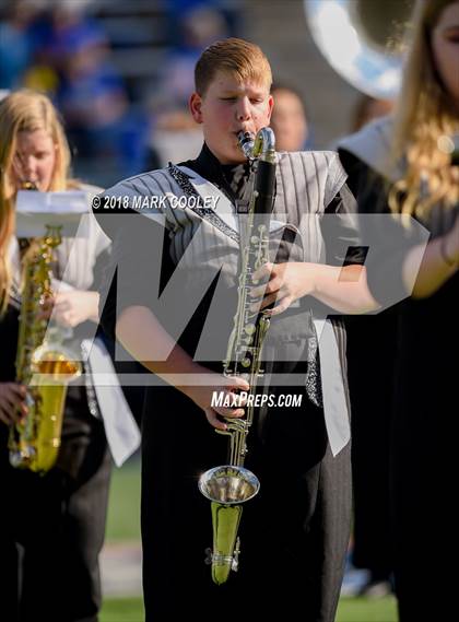 Thumbnail 2 in Grandview vs. Rockdale (UIL 3A D1 Bi-District) photogallery.