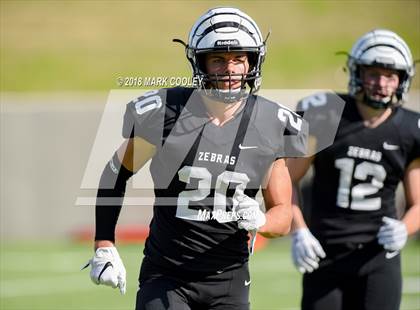 Thumbnail 3 in Grandview vs. Rockdale (UIL 3A D1 Bi-District) photogallery.