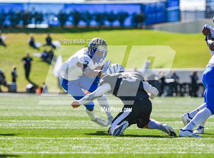 Thumbnail 2 in Grandview vs. Rockdale (UIL 3A D1 Bi-District) photogallery.