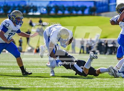 Thumbnail 1 in Grandview vs. Rockdale (UIL 3A D1 Bi-District) photogallery.