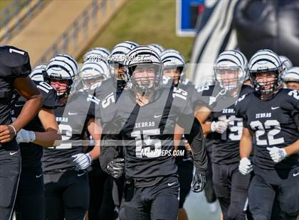 Thumbnail 3 in Grandview vs. Rockdale (UIL 3A D1 Bi-District) photogallery.