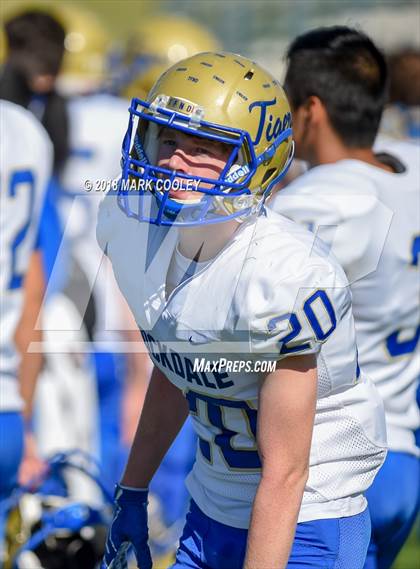 Thumbnail 3 in Grandview vs. Rockdale (UIL 3A D1 Bi-District) photogallery.