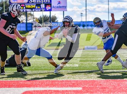 Thumbnail 3 in Grandview vs. Rockdale (UIL 3A D1 Bi-District) photogallery.