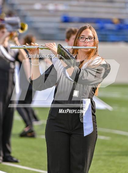 Thumbnail 3 in Grandview vs. Rockdale (UIL 3A D1 Bi-District) photogallery.