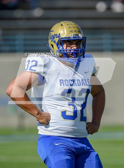 Thumbnail 3 in Grandview vs. Rockdale (UIL 3A D1 Bi-District) photogallery.