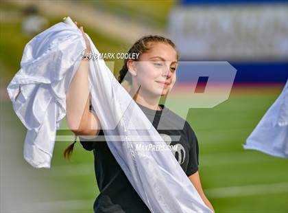 Thumbnail 2 in Grandview vs. Rockdale (UIL 3A D1 Bi-District) photogallery.