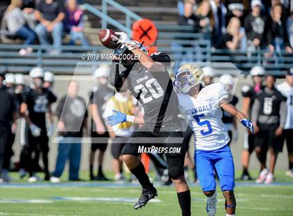 Thumbnail 1 in Grandview vs. Rockdale (UIL 3A D1 Bi-District) photogallery.