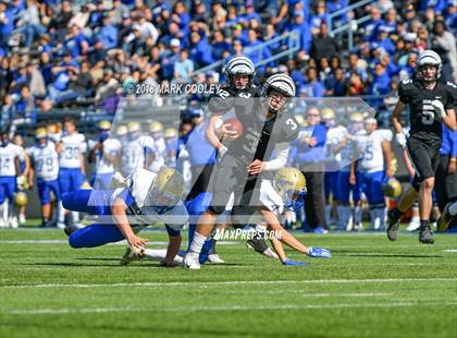 Thumbnail 2 in Grandview vs. Rockdale (UIL 3A D1 Bi-District) photogallery.