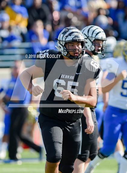 Thumbnail 3 in Grandview vs. Rockdale (UIL 3A D1 Bi-District) photogallery.